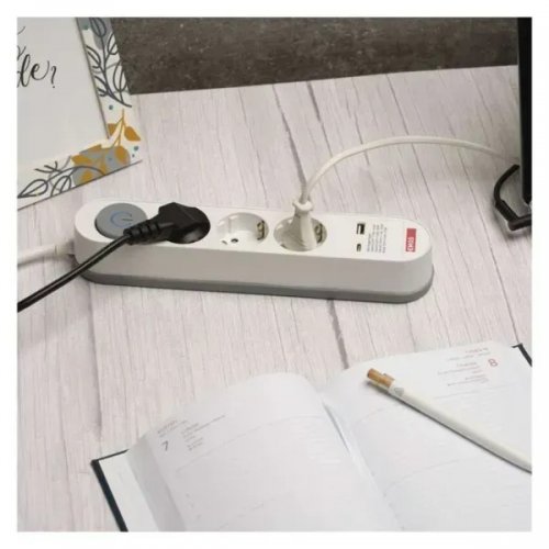 Сетевой удлинитель Emos 3 м 5 розеток + 1 x USB + 1 x USB Type-C (P1523FC) купить в Украине: Киев, Днепр, Харьков, Одесса  | Низкая цена, отзывы, характеристики от TELEMART фото
