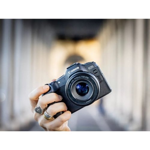 Бездзеркальний фотоапарат Canon EOS R8 Body (5803C019) Black купити в Україні | Telemart фото