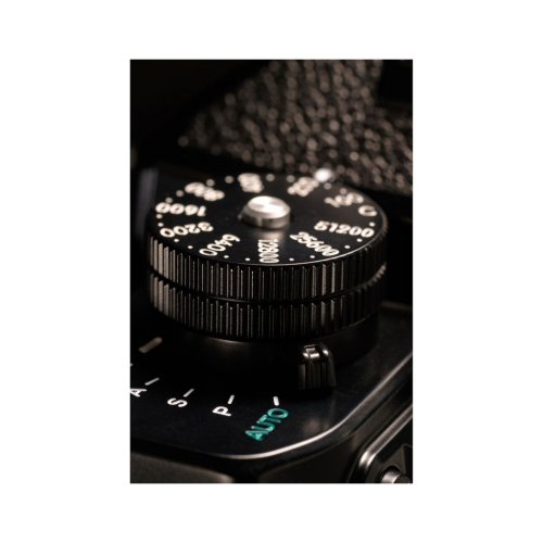 Беззеркальный фотоаппарат Nikon Zf Body (VOA120AE) Black купить в Украине | Telemart фото