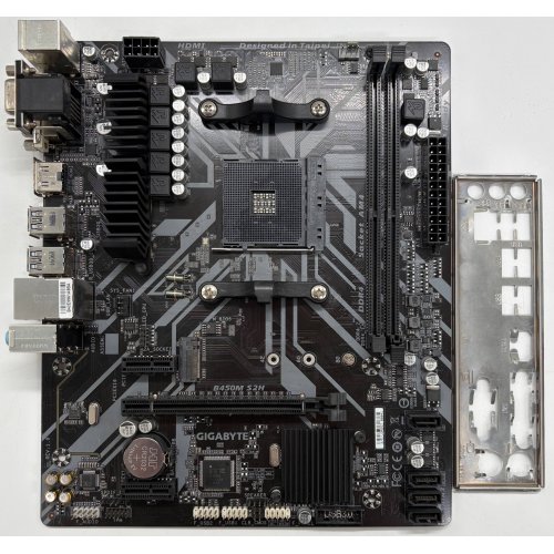 Материнская плата Gigabyte B450M S2H (sAM4, AMD B450) (Восстановлено продавцом, 895471) купить в Украине: Киев, Днепр, Харьков, Одесса  | Проверка совместимости, низкая цена, отзывы, характеристики от TELEMART фото