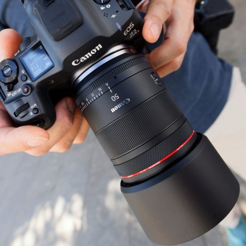 Объектив Canon RF 50mm f/1.4 L VCM (6908C005) купить в Украине | Telemart фото