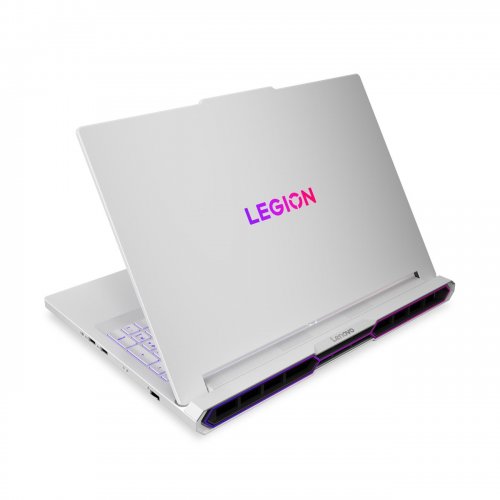 Ноутбук Lenovo Legion Pro 7 16IAX10H (83F500RJRA) Glacier White купити в Україні | Telemart фото
