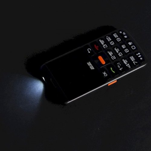 Кнопковий телефон 2E T180 Max (688130251051) Black купити в Україні | Telemart фото