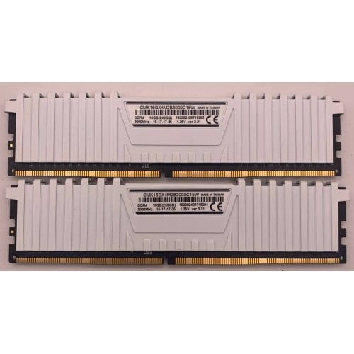 Озп Corsair DDR4 16GB (2x8GB) 3000Mhz Vengeance RGB (CMR16GX4M2C3000C15W) White (Відновлено продавцем, 913407) купити в Україні | Telemart фото