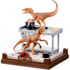 Коллекционная фигурка Noble Collection Jurassic Park: Velociraptor (NN2502)