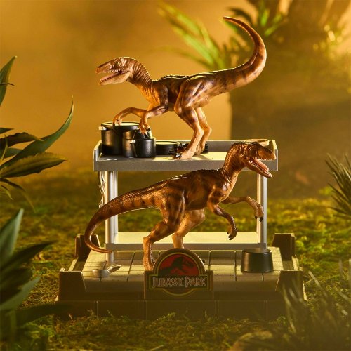 Коллекционная фигурка Noble Collection Jurassic Park: Velociraptor (NN2502) купить в Украине | Telemart фото