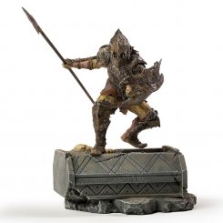 Коллекционная статуэтка Iron Studio The Lord of the Rings Armored Orc Art Scale 1/10 (WBLOR43021-10)