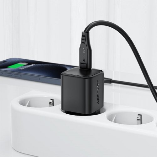 Мережевий зарядний пристрій Acefast A117 mini GaN USB Type-C 20W (6974316284987) Black купити в Україні | Telemart фото