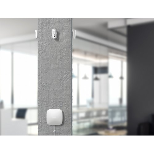 Умный хаб Ajax Hub 2 Plus (000018791) White купить в Украине | Telemart фото