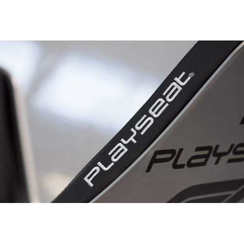 Купити Ігрове крісло Playseat F1 Official Licensed Product (RF.00214) Silver - ціна в Києві, Львові, Вінниці, Хмельницькому, Франківську, Україні | інтернет-магазин TELEMART.UA фото