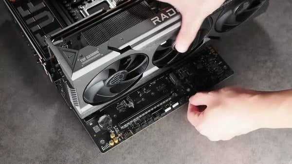 PCIe Slot Q-Release