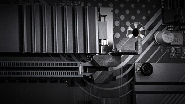 PCIe EZ-Latch