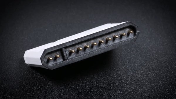AIO Q-Connector