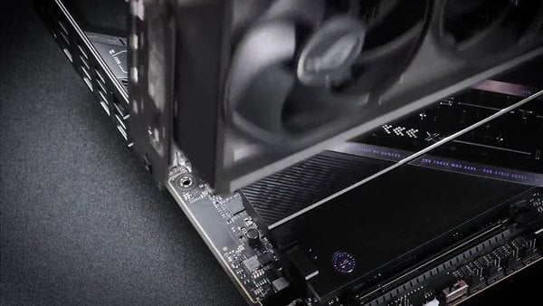 PCIe Slot Q-Release