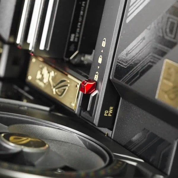 PCIe Slot Q-Release