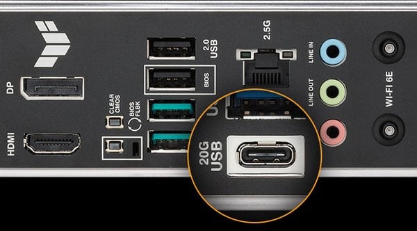 USB-C 20 Гбіт/с ззаду